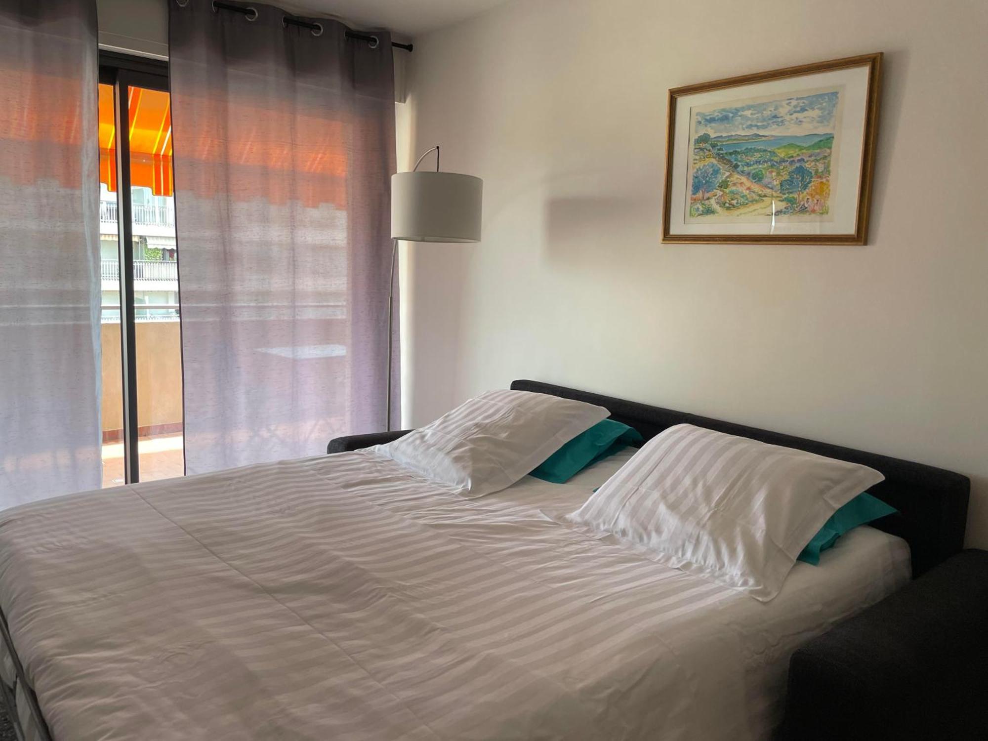 Le Suquetan Apartment คานส์ ภายนอก รูปภาพ